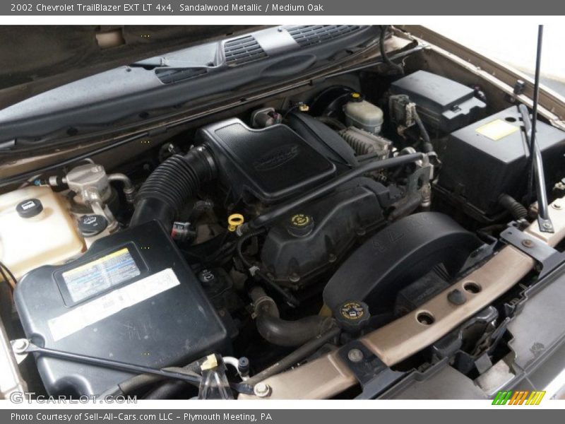 Sandalwood Metallic / Medium Oak 2002 Chevrolet TrailBlazer EXT LT 4x4