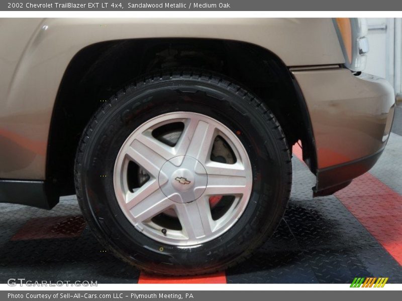 Sandalwood Metallic / Medium Oak 2002 Chevrolet TrailBlazer EXT LT 4x4