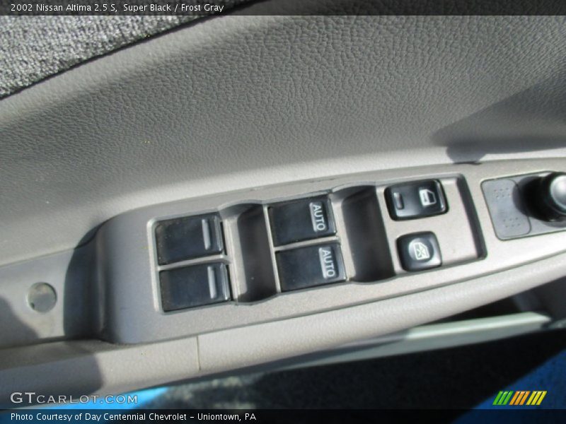 Super Black / Frost Gray 2002 Nissan Altima 2.5 S