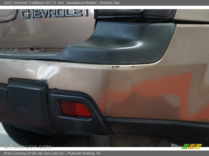 Sandalwood Metallic / Medium Oak 2002 Chevrolet TrailBlazer EXT LT 4x4