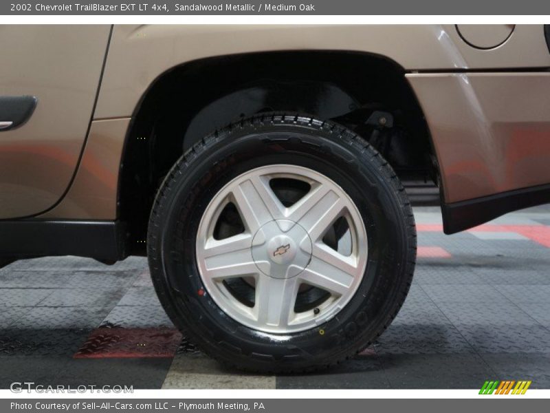 Sandalwood Metallic / Medium Oak 2002 Chevrolet TrailBlazer EXT LT 4x4