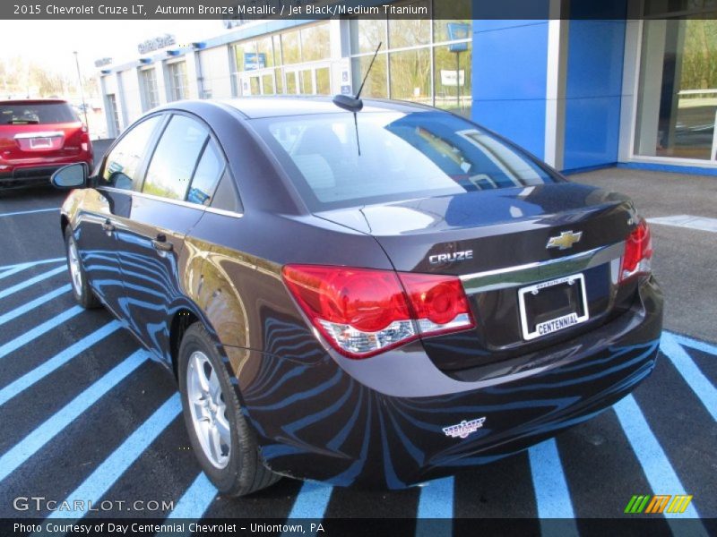Autumn Bronze Metallic / Jet Black/Medium Titanium 2015 Chevrolet Cruze LT