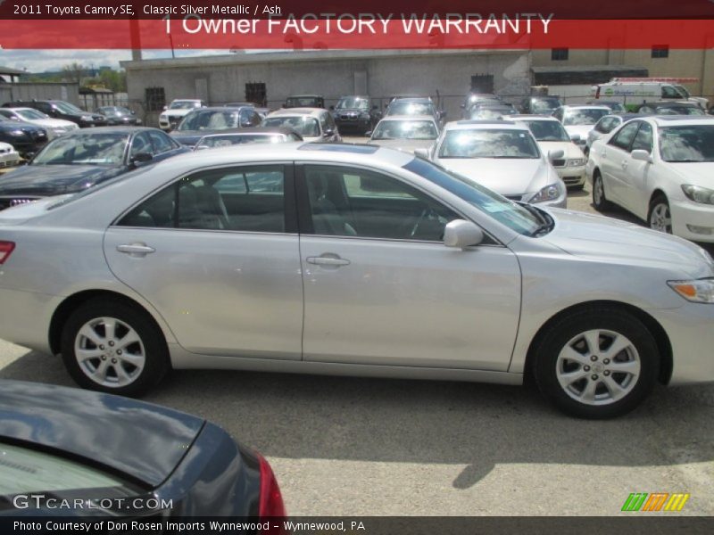 Classic Silver Metallic / Ash 2011 Toyota Camry SE