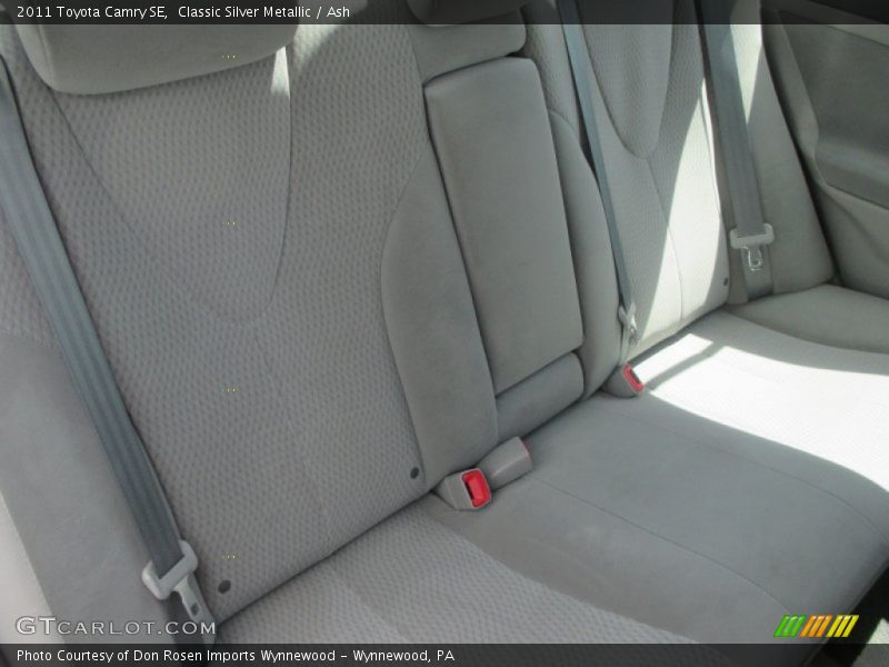Classic Silver Metallic / Ash 2011 Toyota Camry SE