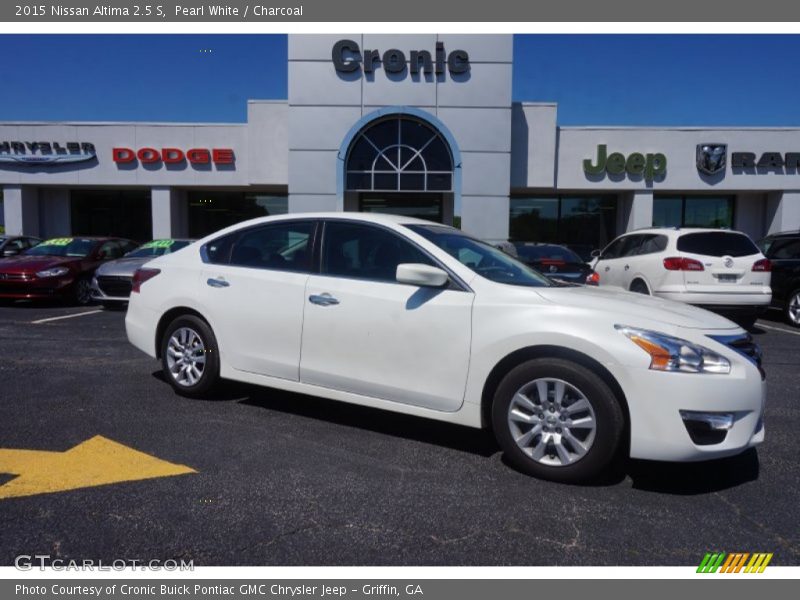 Pearl White / Charcoal 2015 Nissan Altima 2.5 S