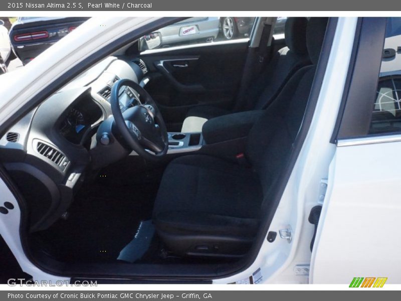 Pearl White / Charcoal 2015 Nissan Altima 2.5 S