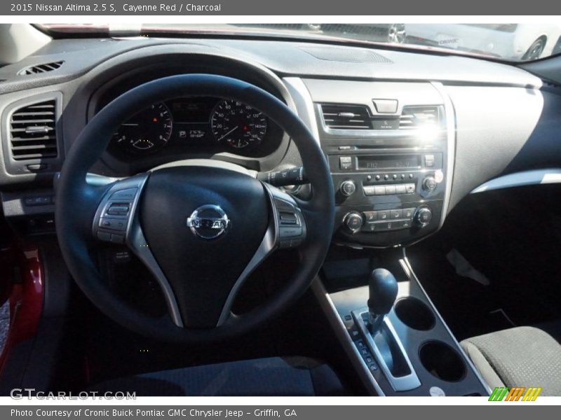 Cayenne Red / Charcoal 2015 Nissan Altima 2.5 S