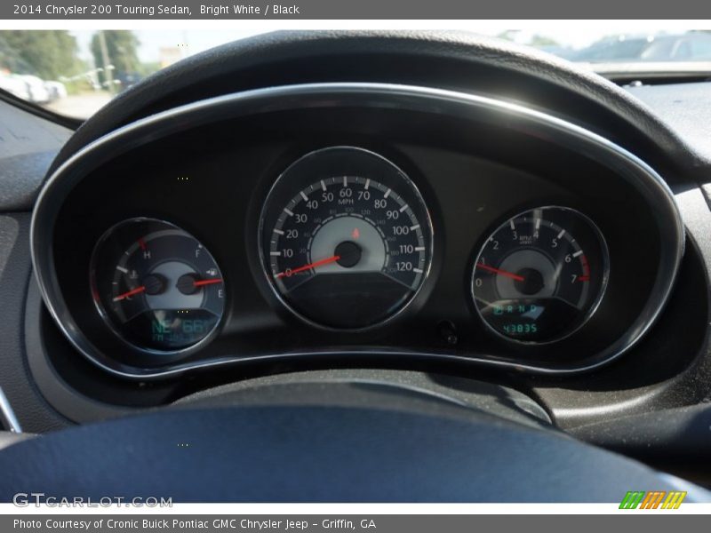 Bright White / Black 2014 Chrysler 200 Touring Sedan