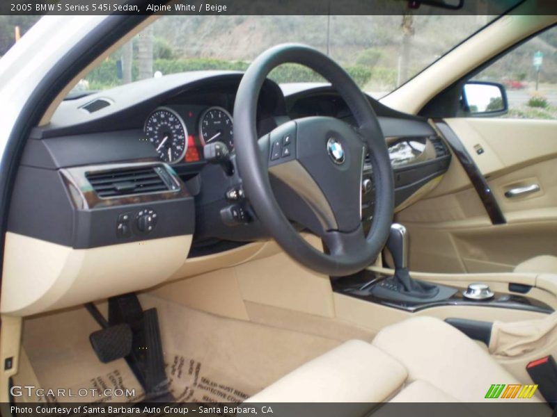 Alpine White / Beige 2005 BMW 5 Series 545i Sedan