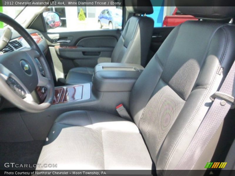 White Diamond Tricoat / Ebony 2012 Chevrolet Avalanche LTZ 4x4