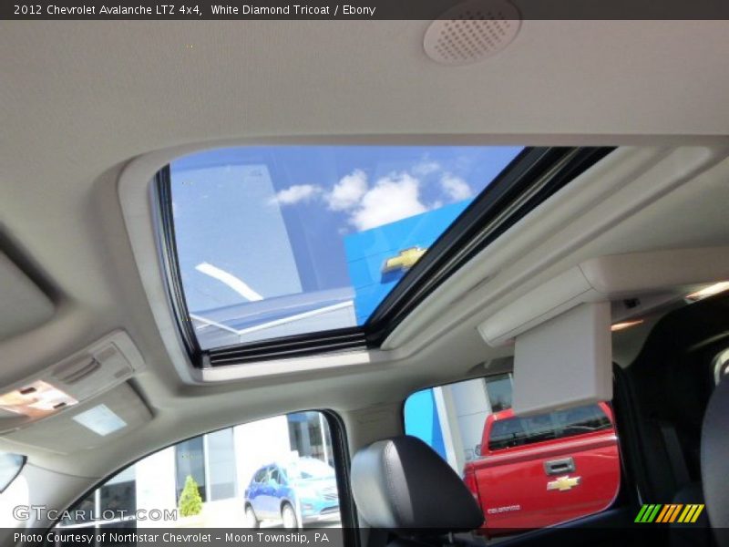 White Diamond Tricoat / Ebony 2012 Chevrolet Avalanche LTZ 4x4