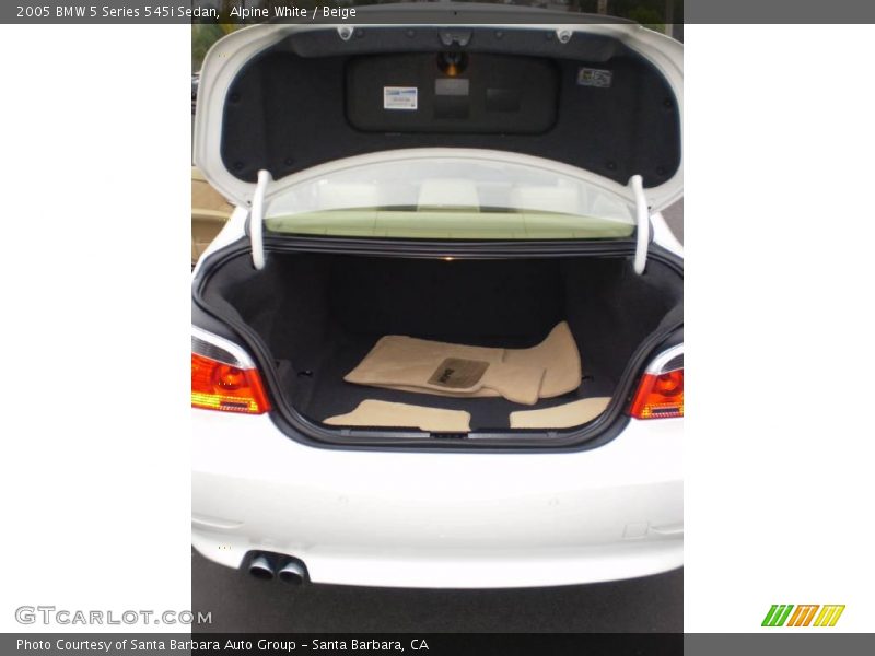 Alpine White / Beige 2005 BMW 5 Series 545i Sedan