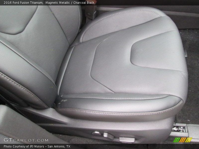 Magnetic Metallic / Charcoal Black 2016 Ford Fusion Titanium