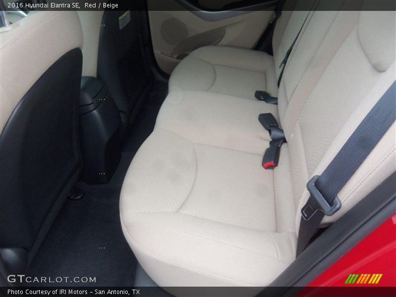 Red / Beige 2016 Hyundai Elantra SE
