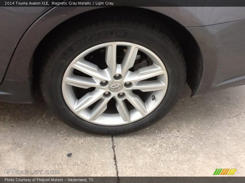 Magnetic Gray Metallic / Light Gray 2014 Toyota Avalon XLE