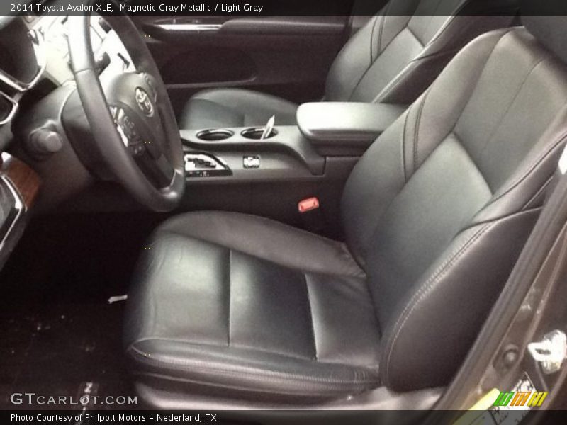 Magnetic Gray Metallic / Light Gray 2014 Toyota Avalon XLE