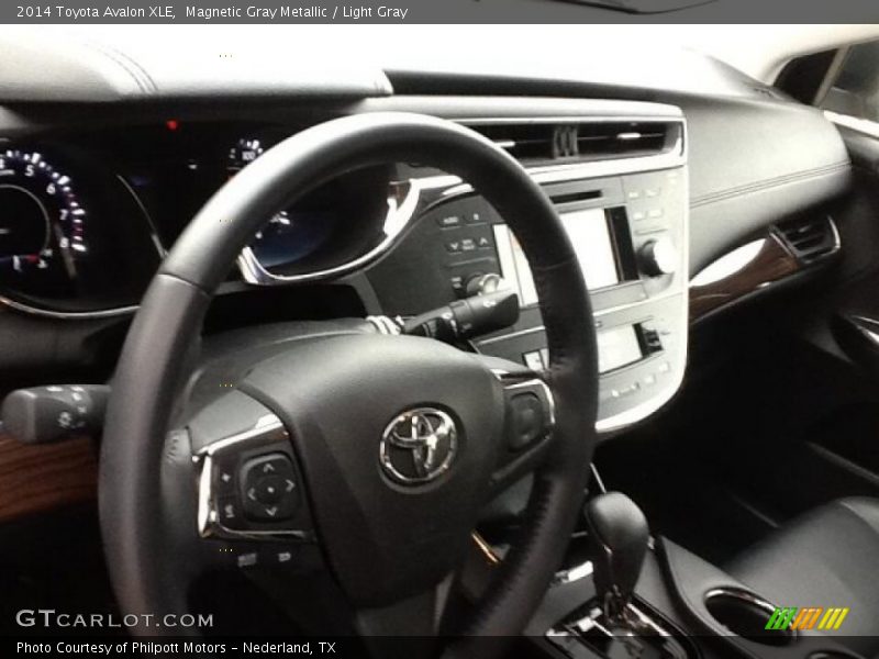 Magnetic Gray Metallic / Light Gray 2014 Toyota Avalon XLE