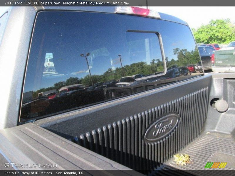 Magnetic Metallic / Medium Earth Gray 2015 Ford F150 XLT SuperCrew
