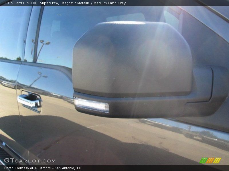 Magnetic Metallic / Medium Earth Gray 2015 Ford F150 XLT SuperCrew