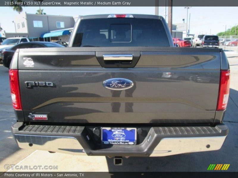 Magnetic Metallic / Medium Earth Gray 2015 Ford F150 XLT SuperCrew