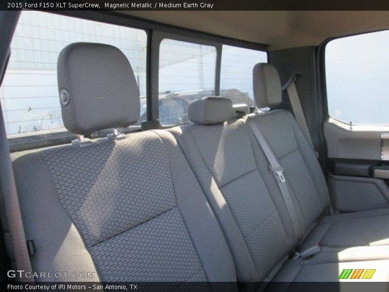 Magnetic Metallic / Medium Earth Gray 2015 Ford F150 XLT SuperCrew