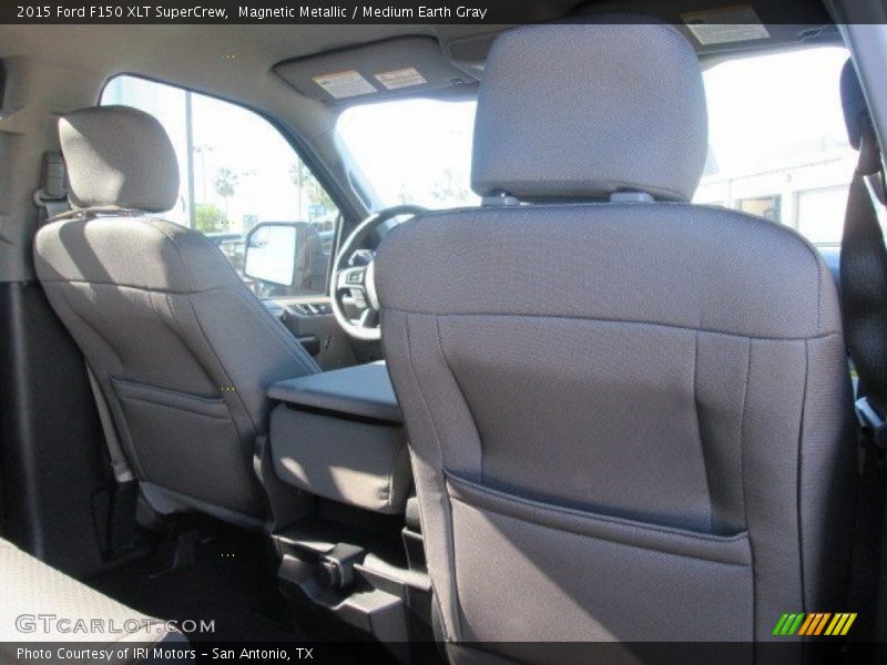 Magnetic Metallic / Medium Earth Gray 2015 Ford F150 XLT SuperCrew