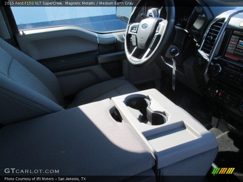 Magnetic Metallic / Medium Earth Gray 2015 Ford F150 XLT SuperCrew