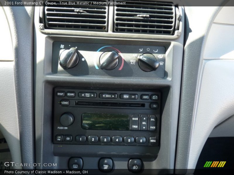 True Blue Metallic / Medium Parchment 2001 Ford Mustang GT Coupe