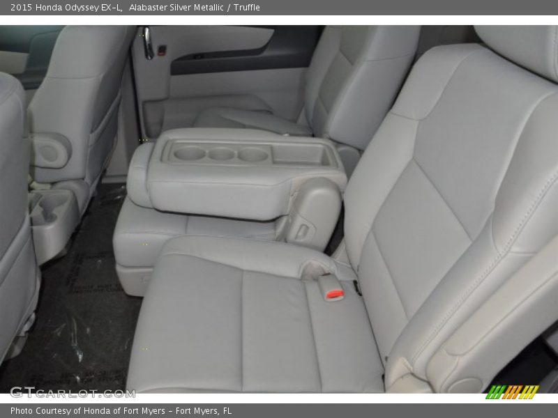 Alabaster Silver Metallic / Truffle 2015 Honda Odyssey EX-L