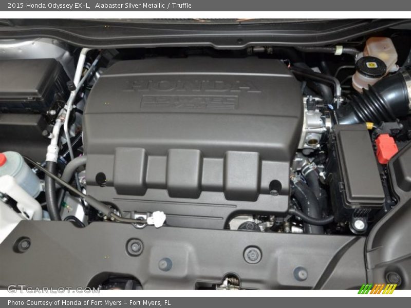 Alabaster Silver Metallic / Truffle 2015 Honda Odyssey EX-L