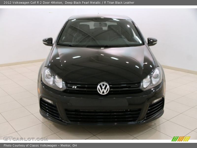 Deep Black Pearl Metallic / R Titan Black Leather 2012 Volkswagen Golf R 2 Door 4Motion