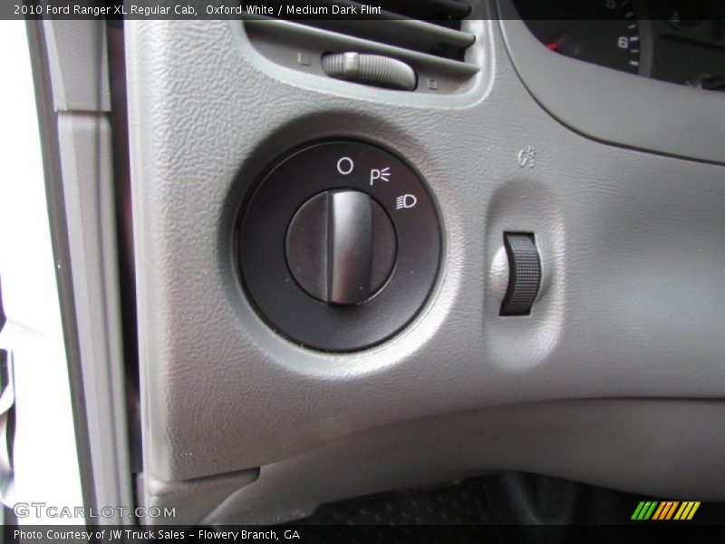Oxford White / Medium Dark Flint 2010 Ford Ranger XL Regular Cab
