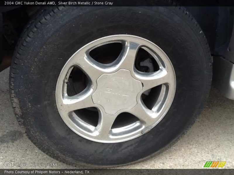 Silver Birch Metallic / Stone Gray 2004 GMC Yukon Denali AWD