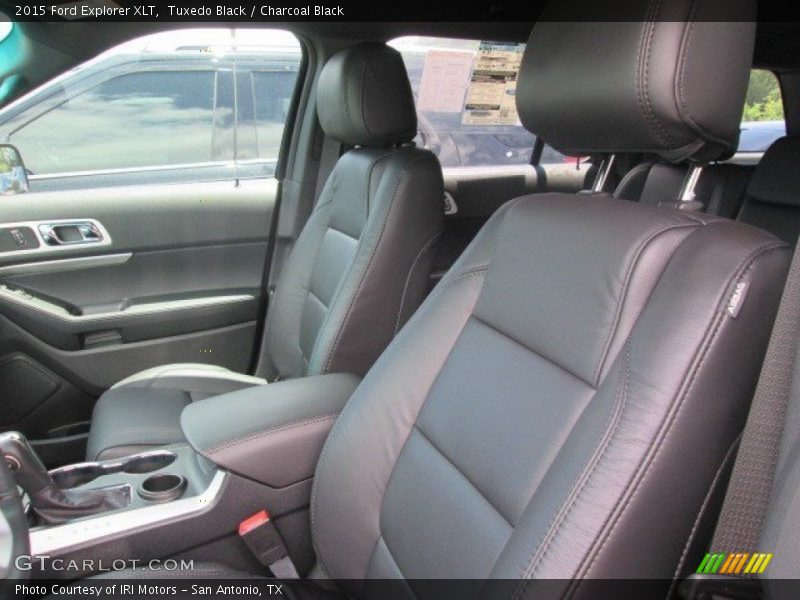 Tuxedo Black / Charcoal Black 2015 Ford Explorer XLT