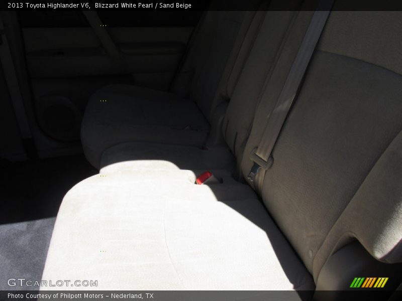 Blizzard White Pearl / Sand Beige 2013 Toyota Highlander V6