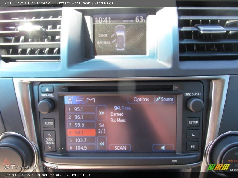 Blizzard White Pearl / Sand Beige 2013 Toyota Highlander V6