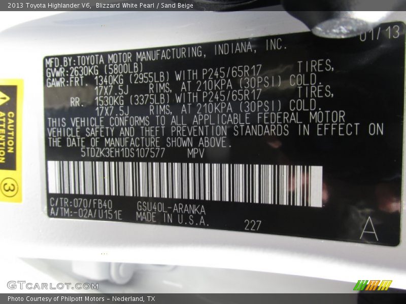 Blizzard White Pearl / Sand Beige 2013 Toyota Highlander V6