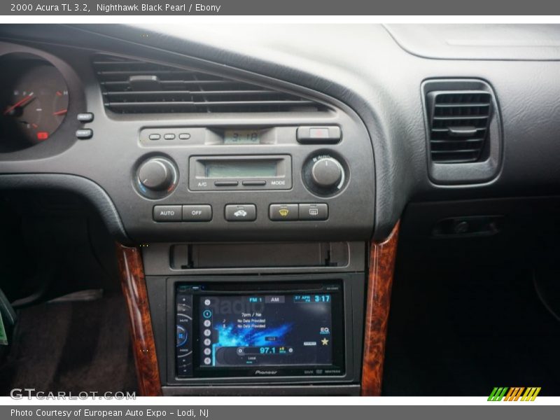 Nighthawk Black Pearl / Ebony 2000 Acura TL 3.2