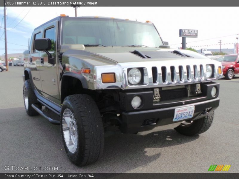 Desert Sand Metallic / Wheat 2005 Hummer H2 SUT