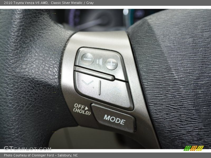 Classic Silver Metallic / Gray 2010 Toyota Venza V6 AWD