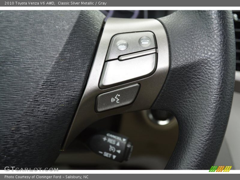 Classic Silver Metallic / Gray 2010 Toyota Venza V6 AWD