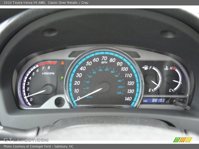 Classic Silver Metallic / Gray 2010 Toyota Venza V6 AWD