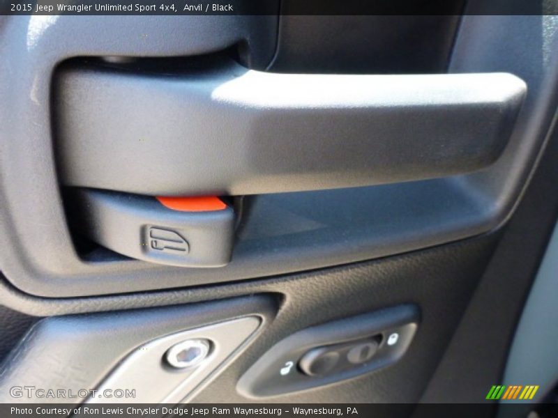 Anvil / Black 2015 Jeep Wrangler Unlimited Sport 4x4