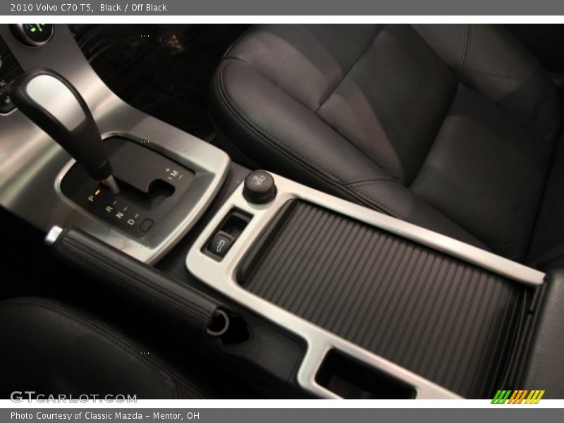Black / Off Black 2010 Volvo C70 T5