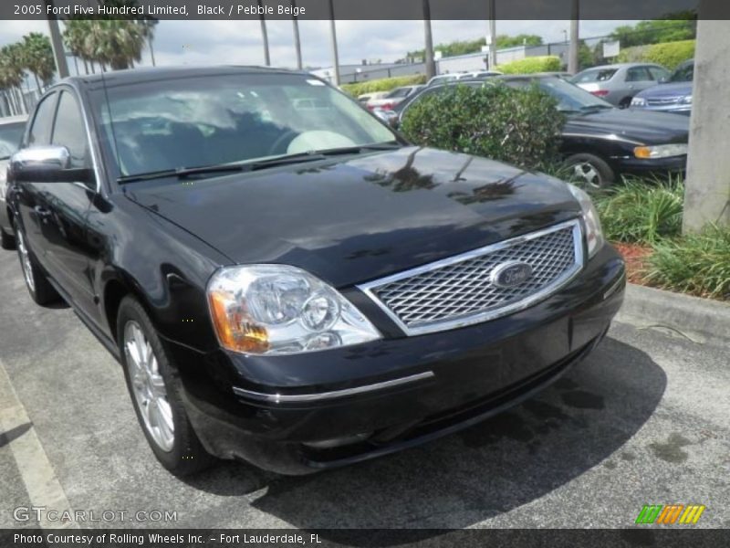 Black / Pebble Beige 2005 Ford Five Hundred Limited