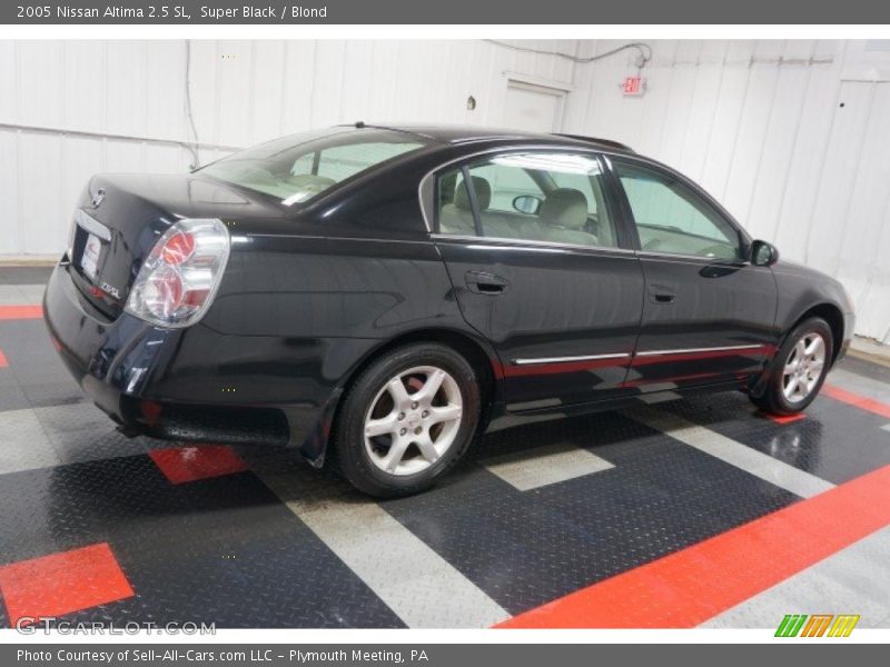 Super Black / Blond 2005 Nissan Altima 2.5 SL