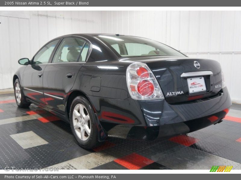 Super Black / Blond 2005 Nissan Altima 2.5 SL