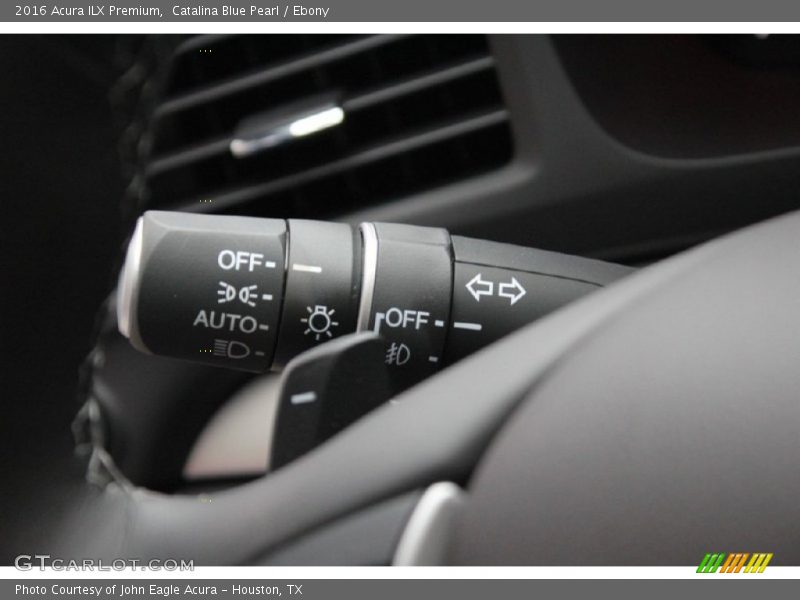 Controls of 2016 ILX Premium