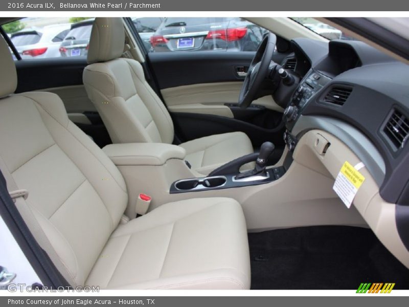 Bellanova White Pearl / Parchment 2016 Acura ILX