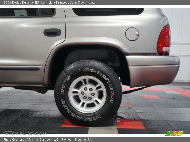Light Driftwood Satin Glow / Agate 1999 Dodge Durango SLT 4x4